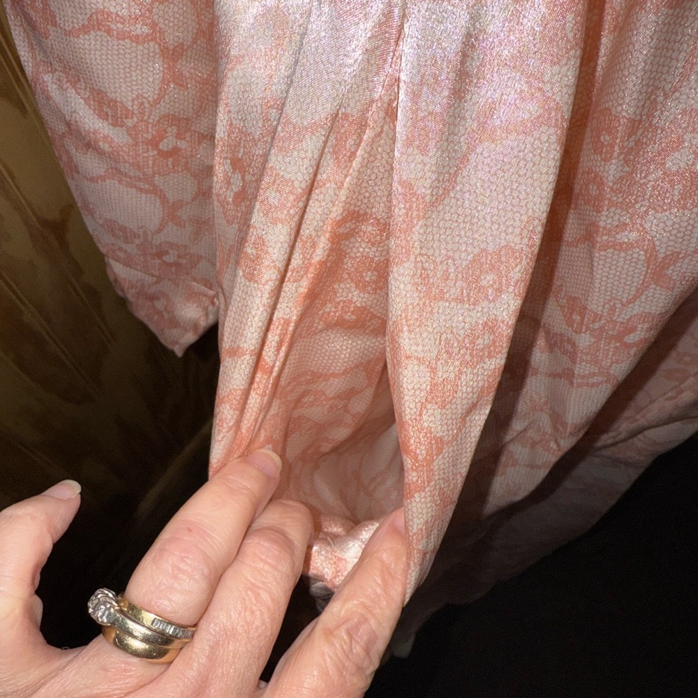 Vintage Miss Dior Pink Satin Robe - Picture 3 of 5